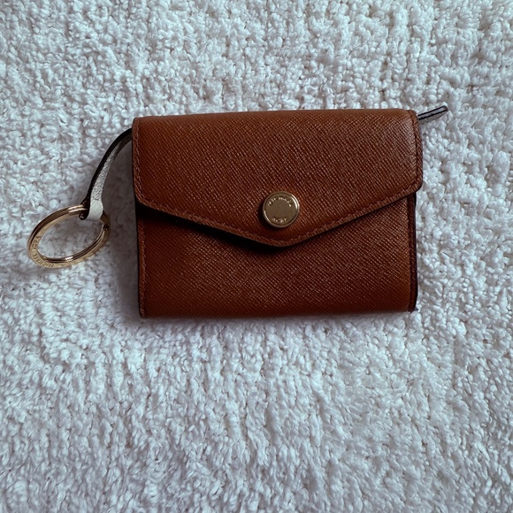 Michael Kors Light Brown Wallet - Picture 1 of 3